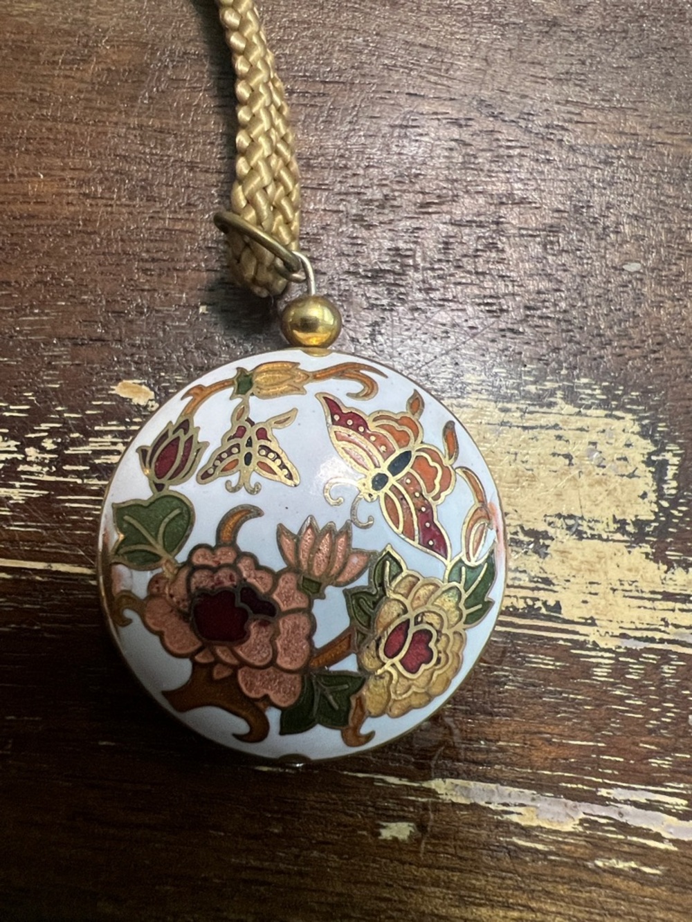 Enamel Floral Round Pendant Necklace — White, Gold, Green, Red